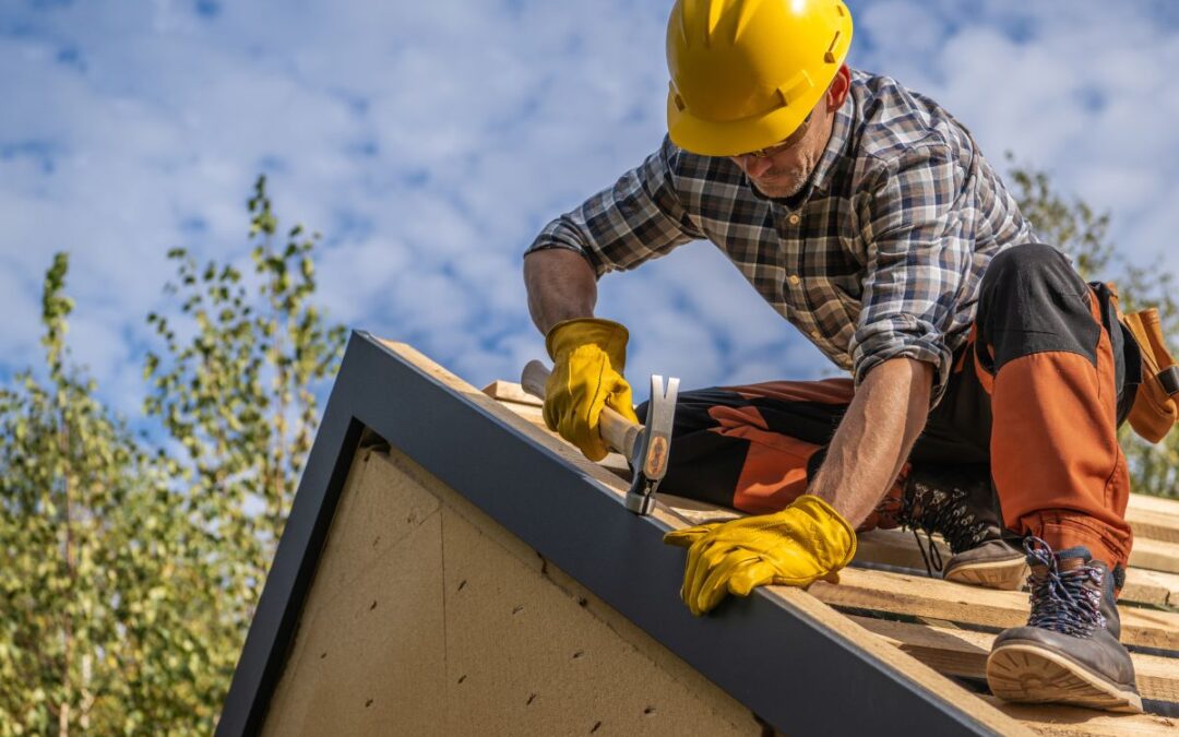 Seasonal Contractors in Construction: What GCs and Subcontractors Must Do to Stay Compliant